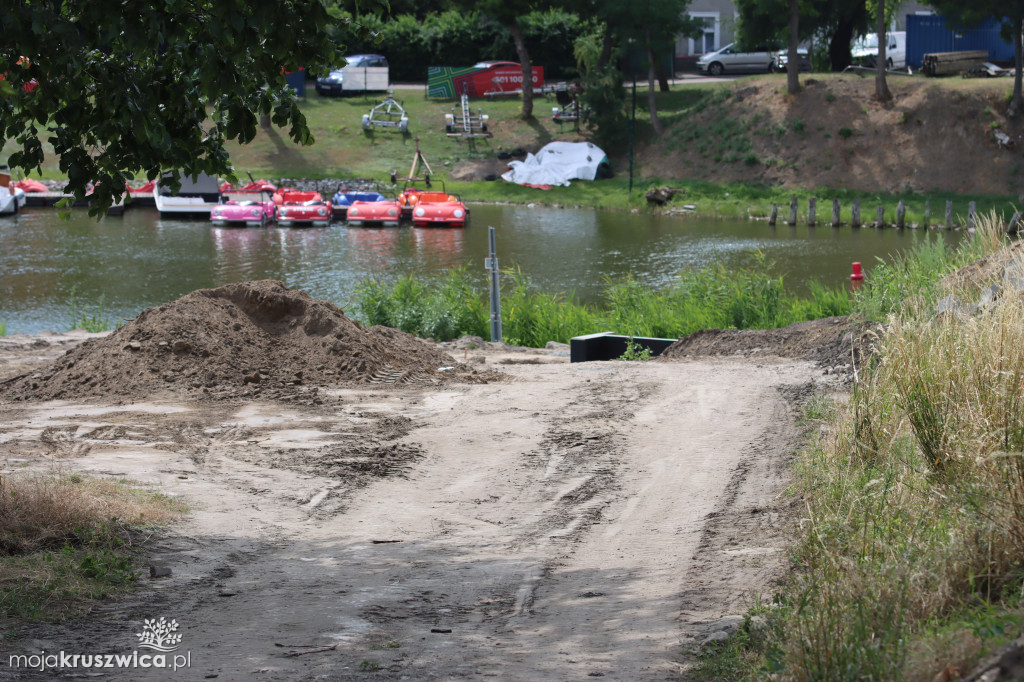 Trwa budowa rond i remont mostu [FOTORELACJA, 22.07.2023]