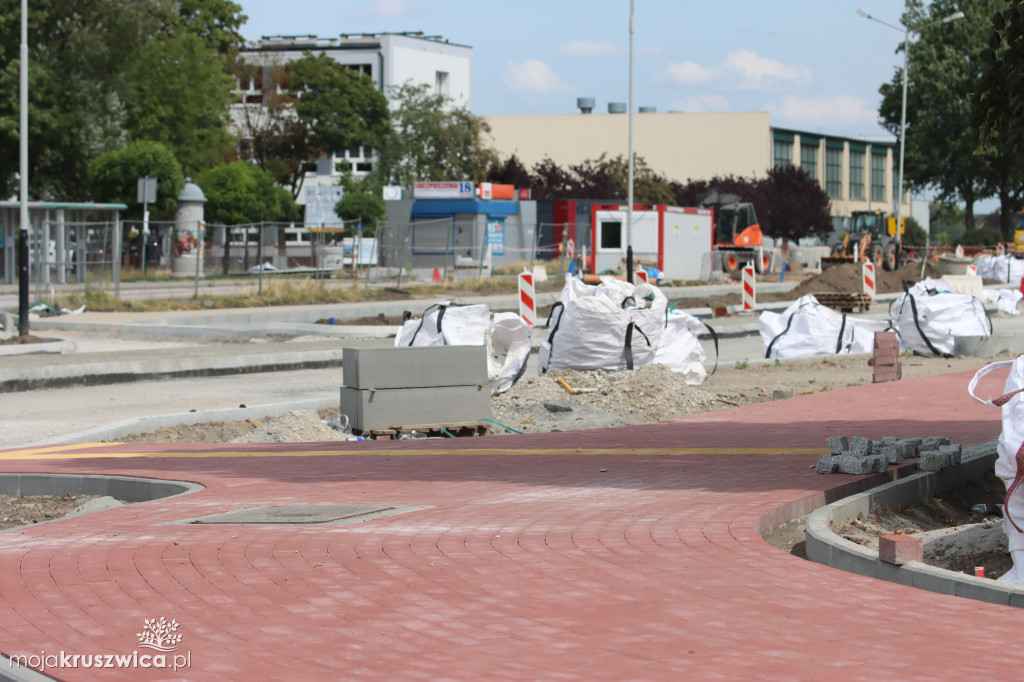 Trwa budowa rond i remont mostu [FOTORELACJA, 22.07.2023]
