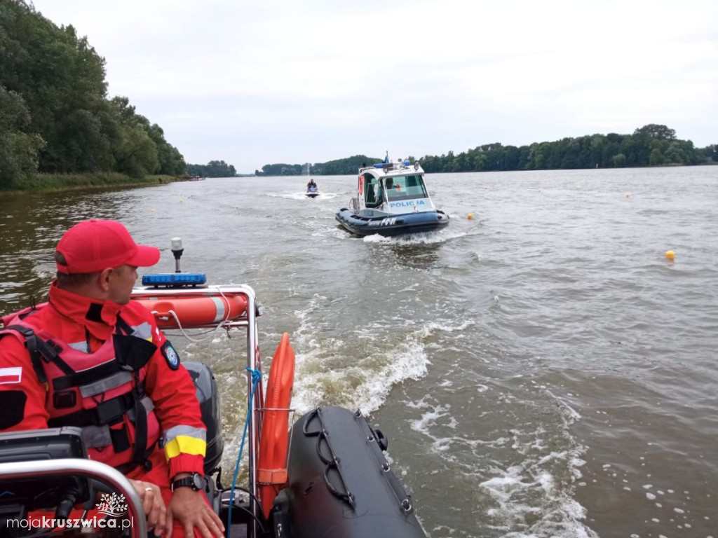 Regaty na Jeziorze Gopło: Bezpieczeństwo pod ścisłym nadzorem służb