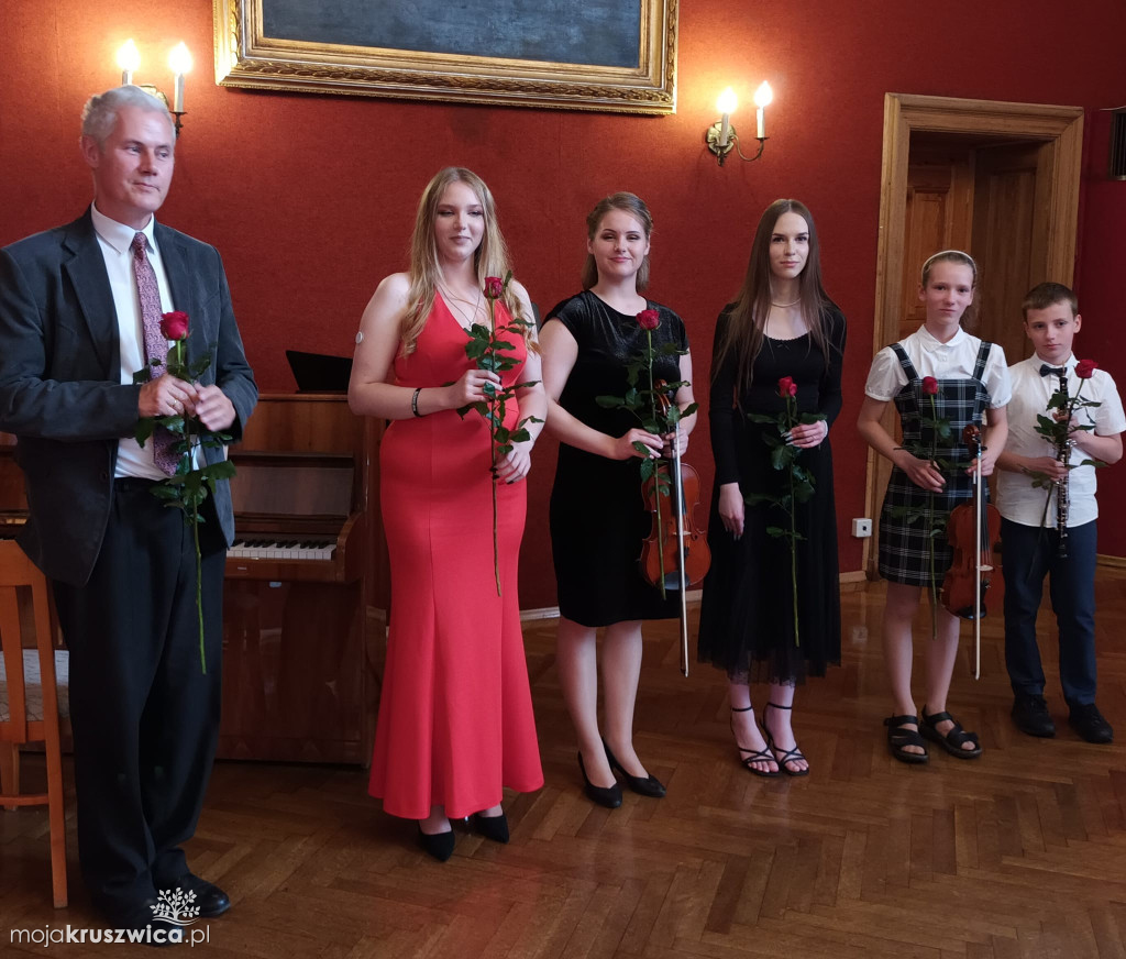 Dni Kobylnik: W pałacu pod Kruszwicą odbył się koncert [ZDJĘCIA]