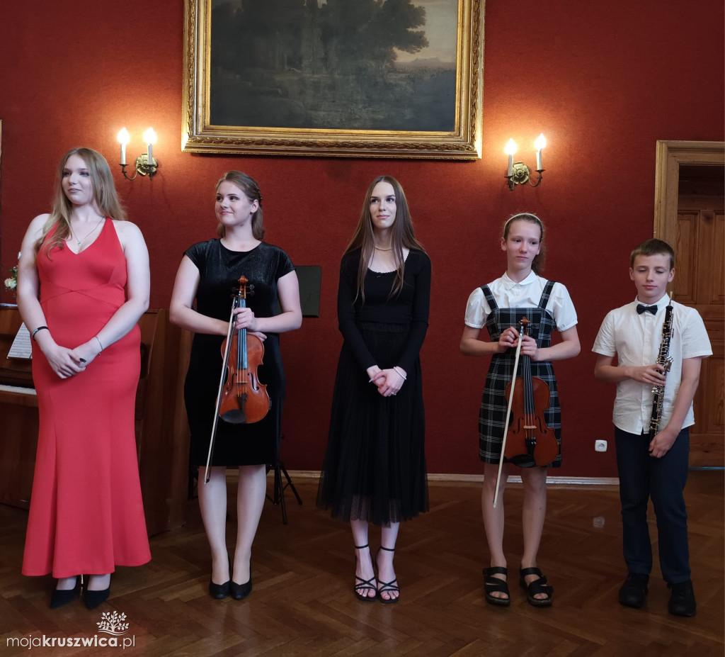 Dni Kobylnik: W pałacu pod Kruszwicą odbył się koncert [ZDJĘCIA]