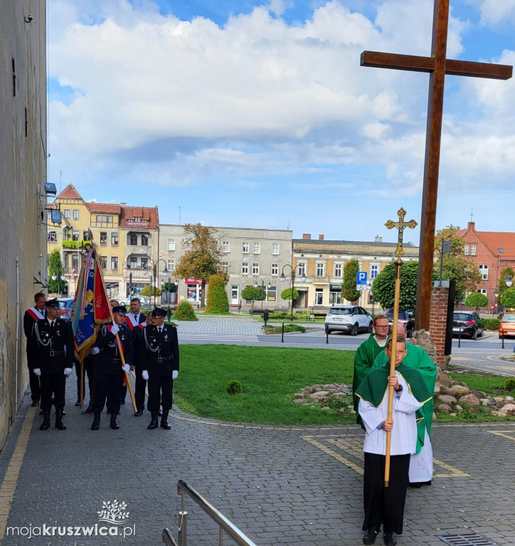  Dziś w Kruszwicy odbyła się msza święta w intencji kampanii cukrowniczej [FOTO]
