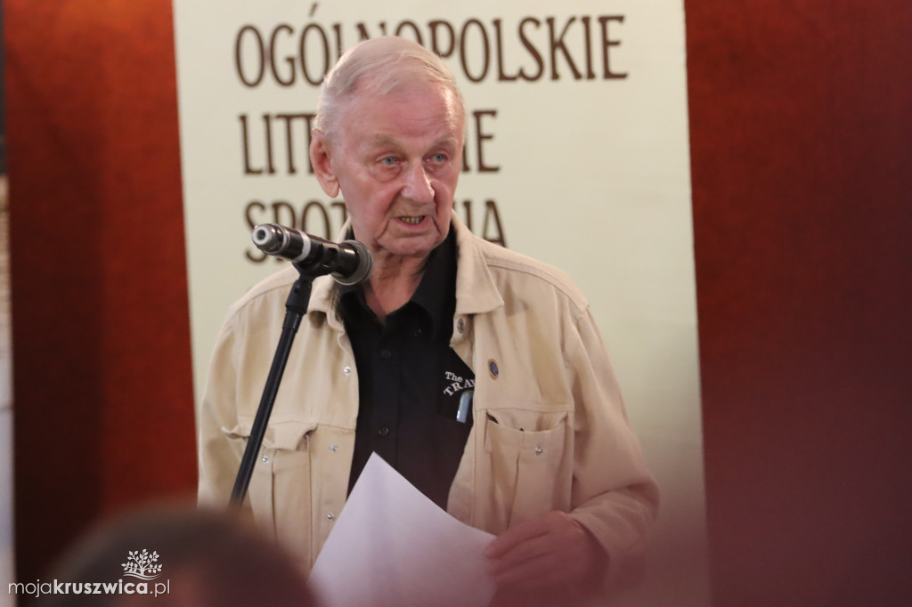 Poeci z nagrodami. Kto wygrał konkurs poetycki?