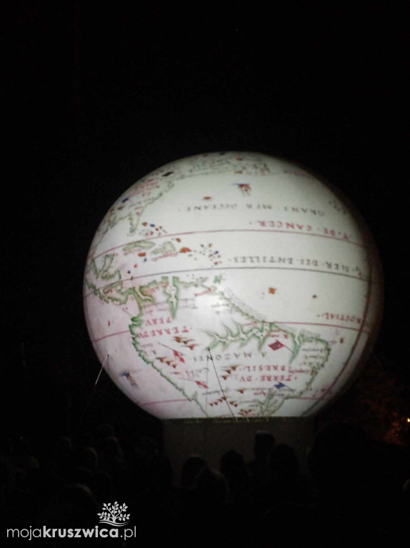 Na kruszwickim wzgórzu odbył się wieczór poezji połączony z astronomią [ZDJĘCIA]