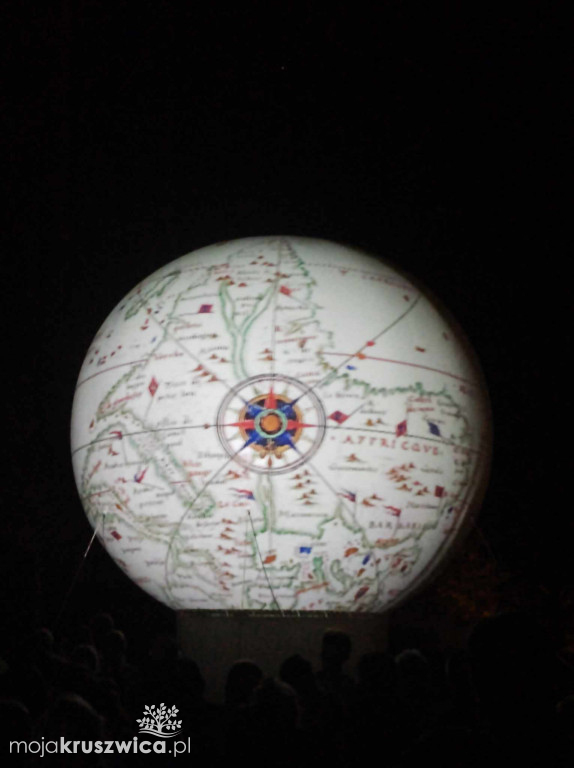 Na kruszwickim wzgórzu odbył się wieczór poezji połączony z astronomią [ZDJĘCIA]