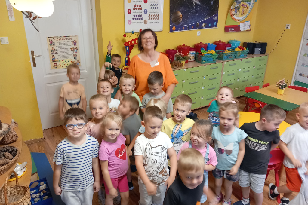 Kolejne placówki odwiedzone! Poeci w szkołach i przedszkolach