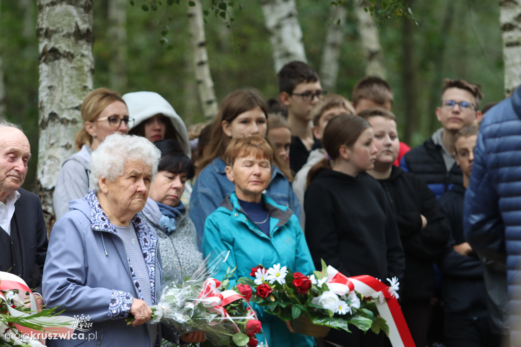 Rożniaty Uroczystości nad grobem zamordowanych 2023
