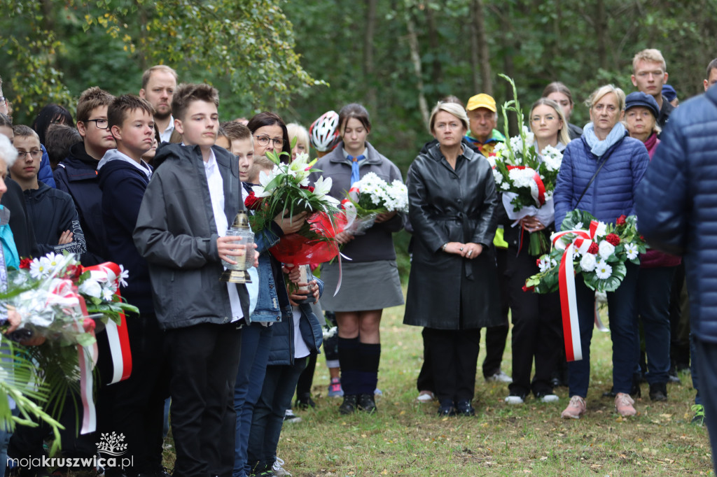 Rożniaty Uroczystości nad grobem zamordowanych 2023