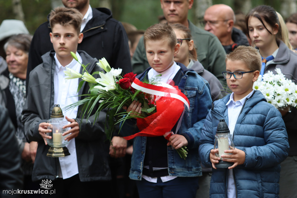 Rożniaty Uroczystości nad grobem zamordowanych 2023