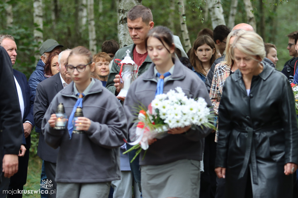 Rożniaty Uroczystości nad grobem zamordowanych 2023