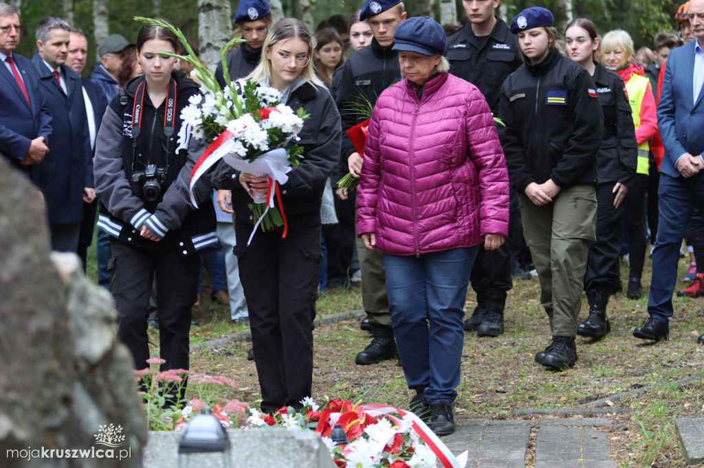 Rożniaty Uroczystości nad grobem zamordowanych 2023