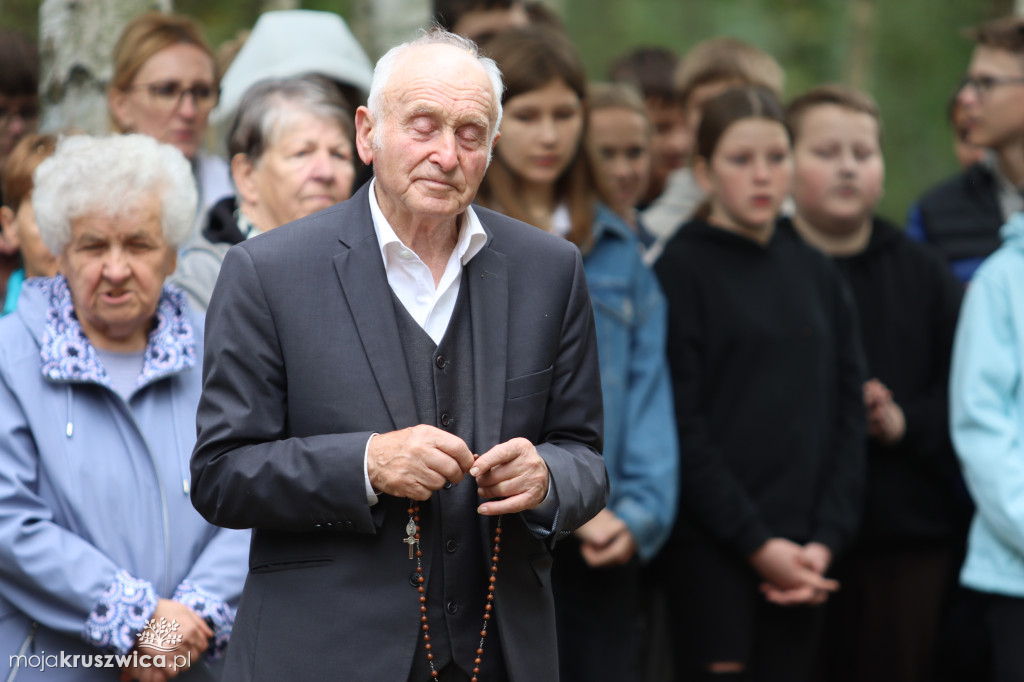 Rożniaty Uroczystości nad grobem zamordowanych 2023