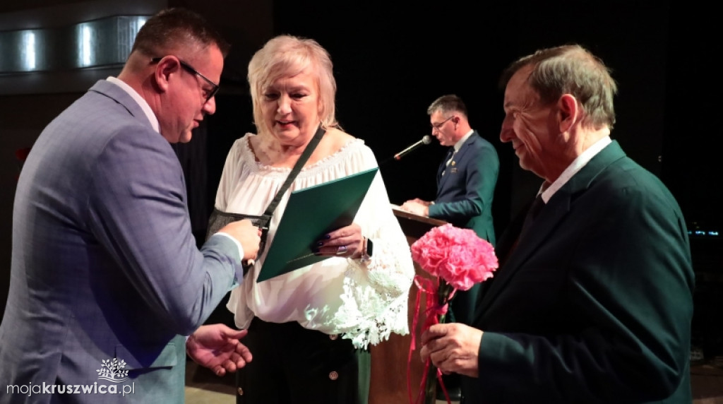 Nagrody dla nauczycieli i dyrektorów. Wśród docenionych pedagodzy z Kruszwicy