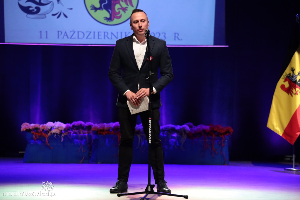 Nagrody dla nauczycieli i dyrektorów. Wśród docenionych pedagodzy z Kruszwicy