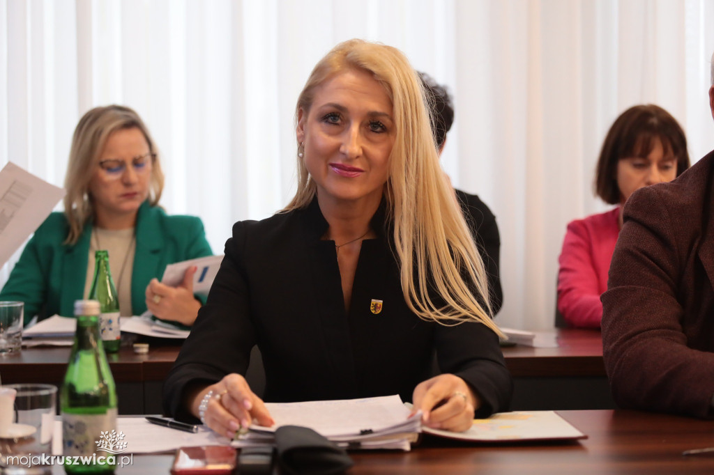 LX sesja Rady Powiatu Inowrocławskiego [ZDJĘCIA]