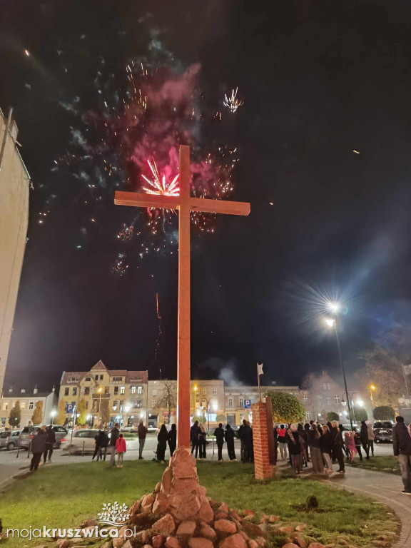 W Kruszwicy hucznie obchodziliśmy Noc Świętych. Był pokaz sztucznych ogni! [FOTO]