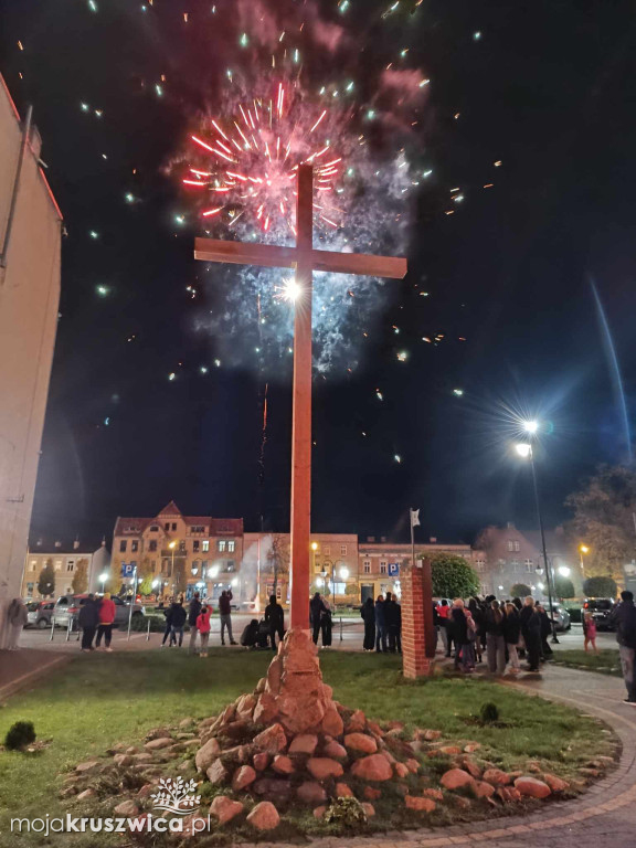 W Kruszwicy hucznie obchodziliśmy Noc Świętych. Był pokaz sztucznych ogni! [FOTO]