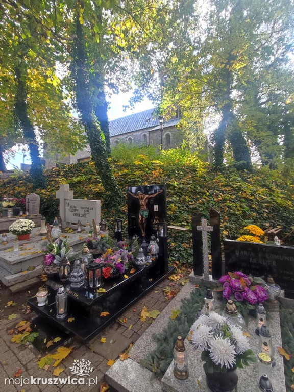 Zaduszki w Kruszwicy w obiektywie 