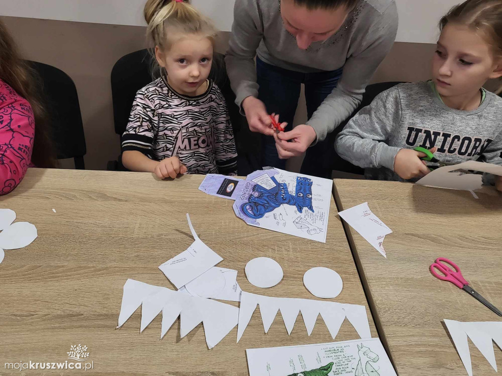 Skotniki: W świetlicy odbywają się warsztaty modelarskie