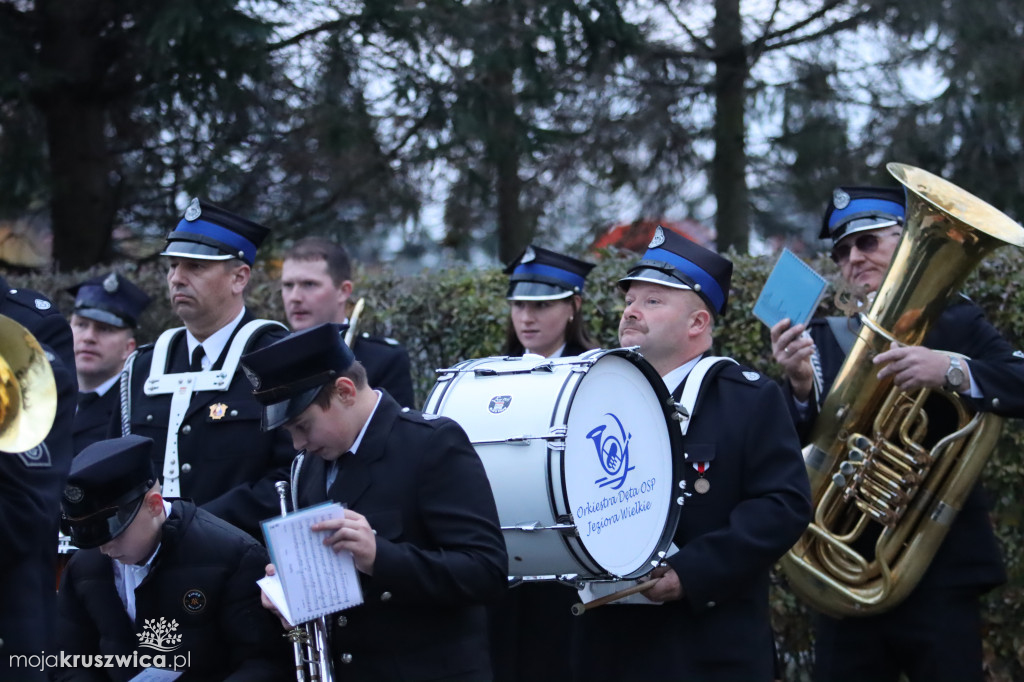 Sławsk Wielki. Społeczność szkoły i wsi dała wyraz patriotycznej postawy [ZDJĘCIA]