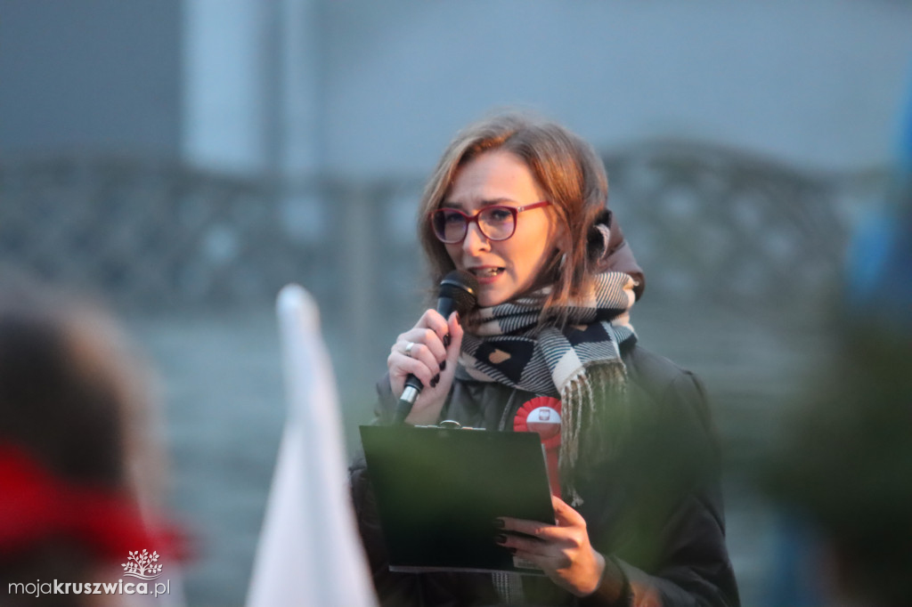 Sławsk Wielki. Społeczność szkoły i wsi dała wyraz patriotycznej postawy [ZDJĘCIA]