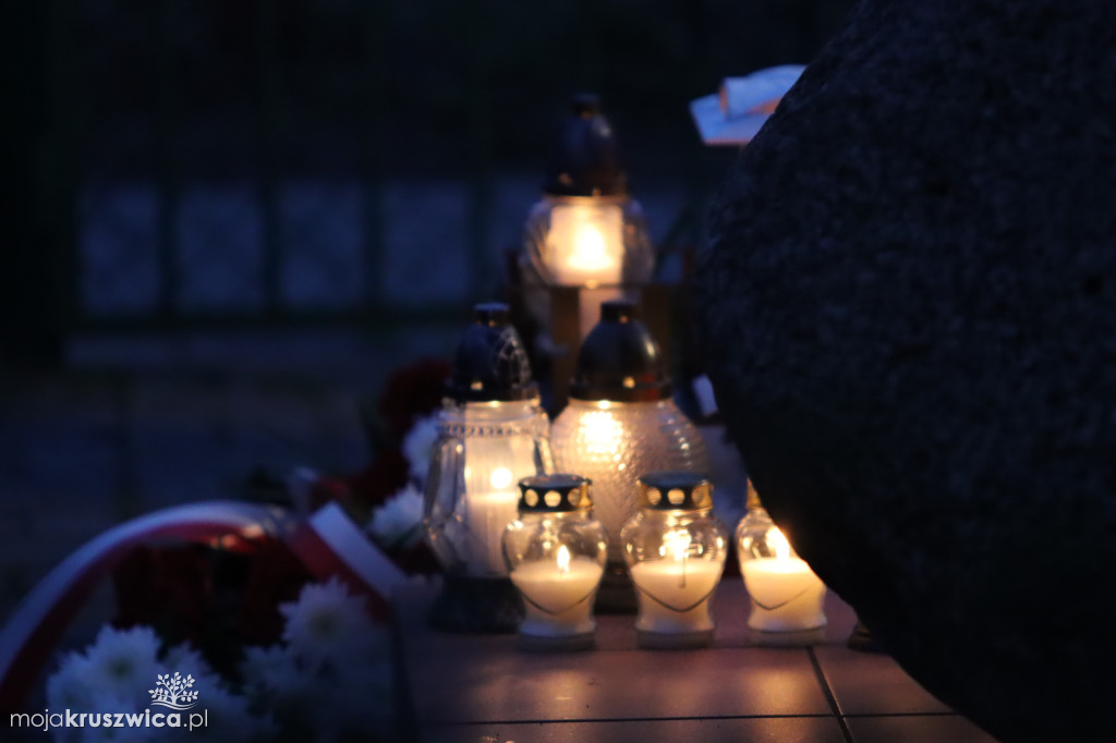 Sławsk Wielki. Społeczność szkoły i wsi dała wyraz patriotycznej postawy [ZDJĘCIA]