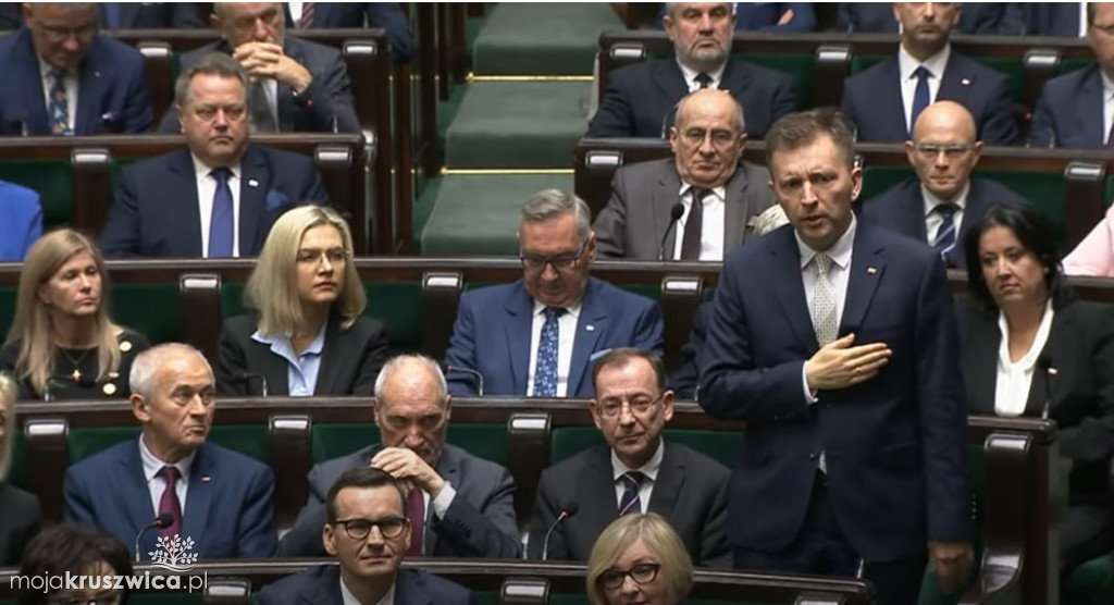 Posadzili naszych parlamentarzystów. Posłowie z regionu złożyli ślubowanie