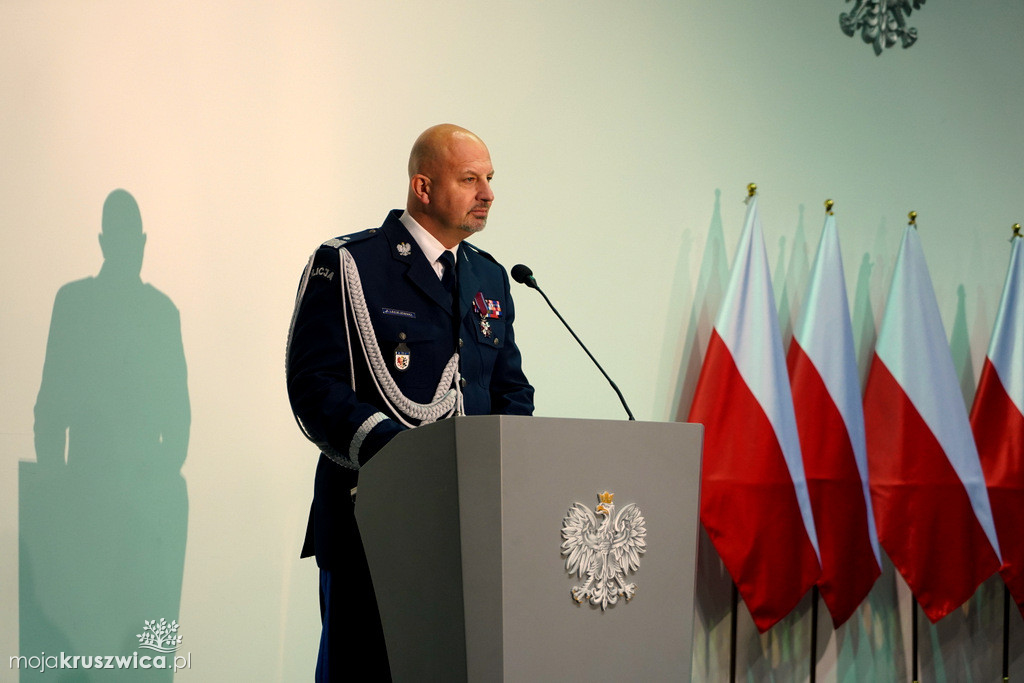 Policjanci i pracownicy Komendy Powiatowej Policji w Inowrocławiu wyróżnieni