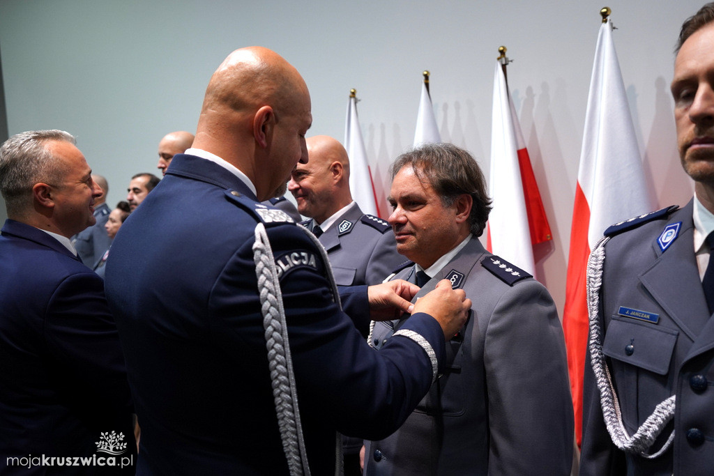 Policjanci i pracownicy Komendy Powiatowej Policji w Inowrocławiu wyróżnieni