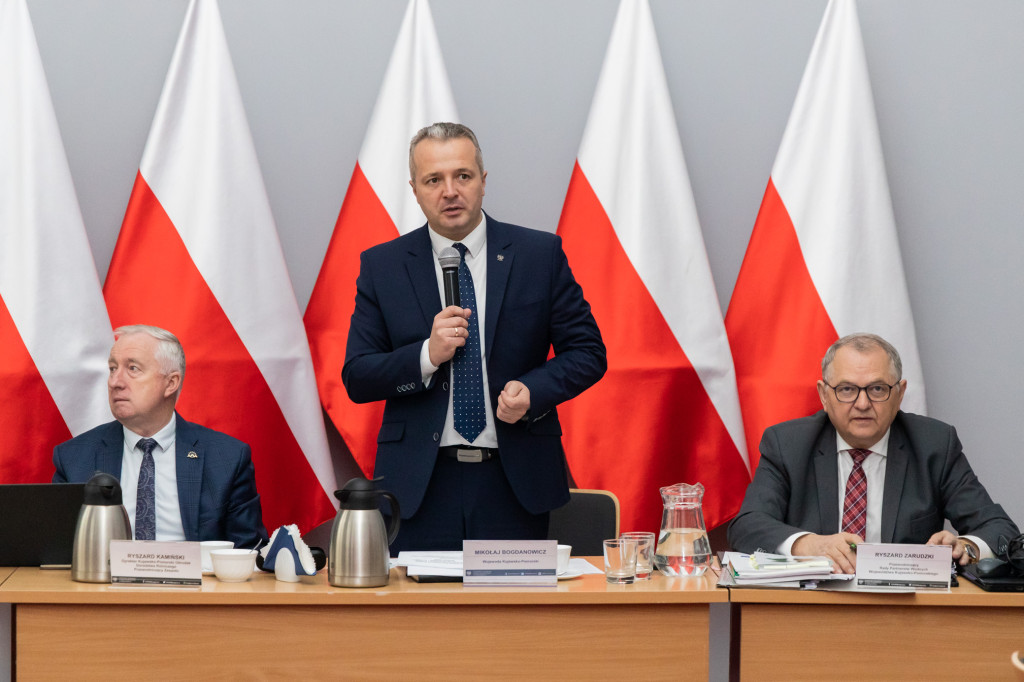 Powołana przez wojewodę rada o problemach z dostępnością wody dla rolnictwa
