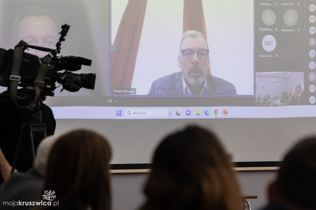 Powołana przez wojewodę rada o problemach z dostępnością wody dla rolnictwa
