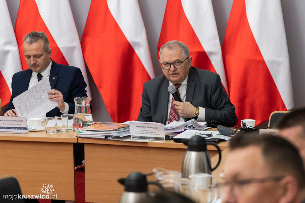 Powołana przez wojewodę rada o problemach z dostępnością wody dla rolnictwa