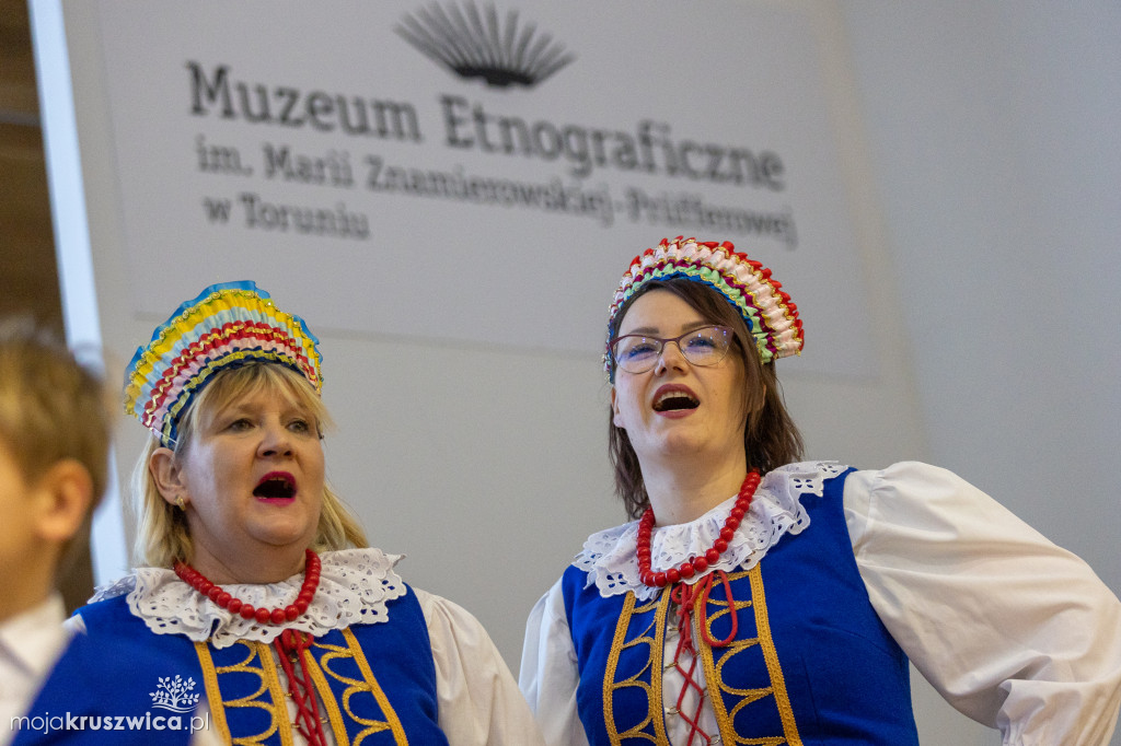 Medale Marszałka dla twórców ludowych. Wśród nagrodzonych Henryka Derezińska