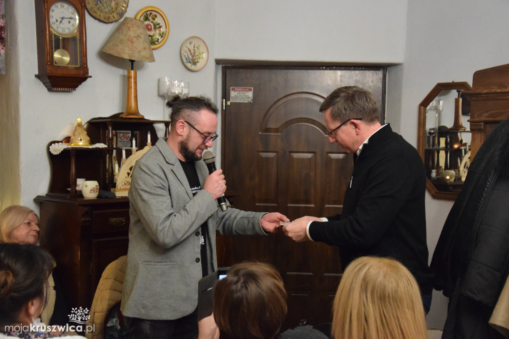  Poezja znów zagościła pod 