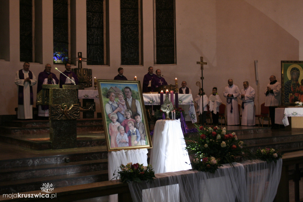 Do podkruszwickiej wsi dotarły relikwie błogosławionej rodziny Ulmów [FOTO]