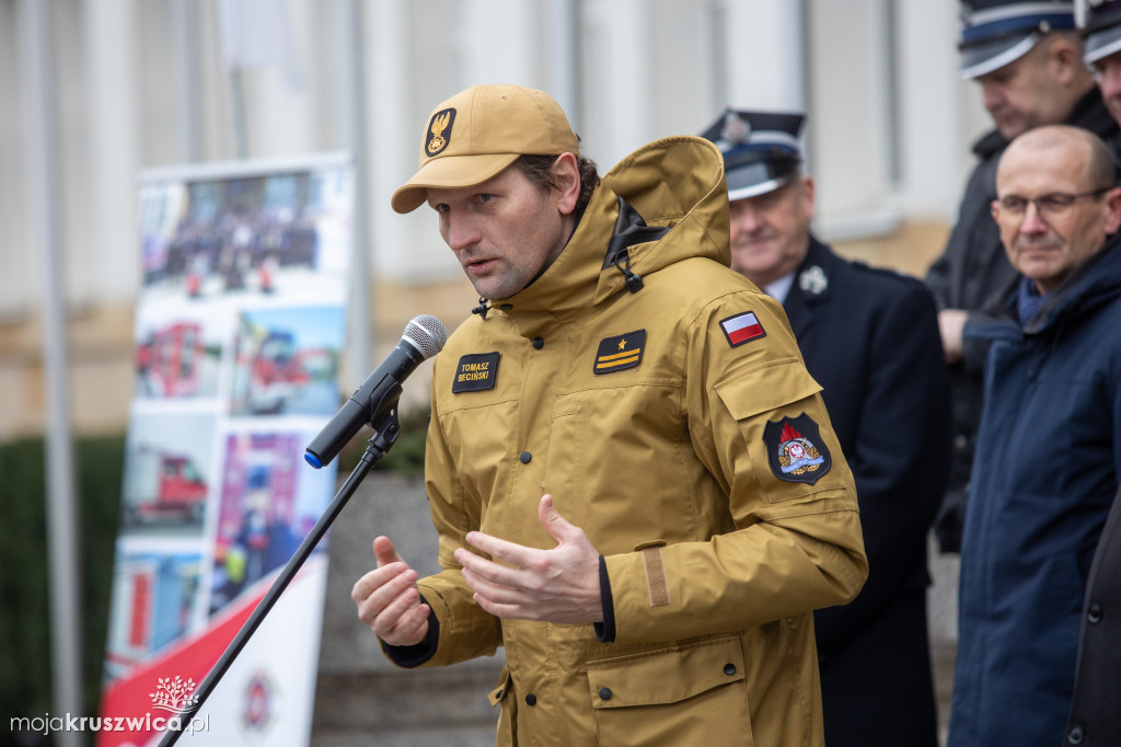 Wozy bojowe dla strażaków ochotników także dla strażaków z naszego powiatu