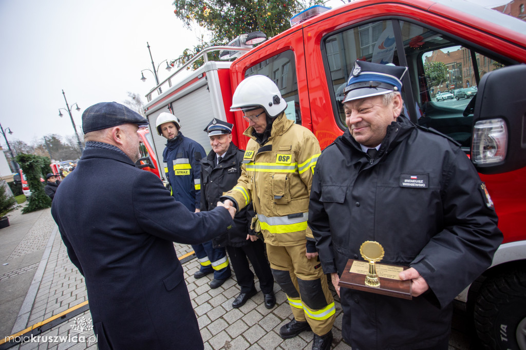 Wozy bojowe dla strażaków ochotników także dla strażaków z naszego powiatu