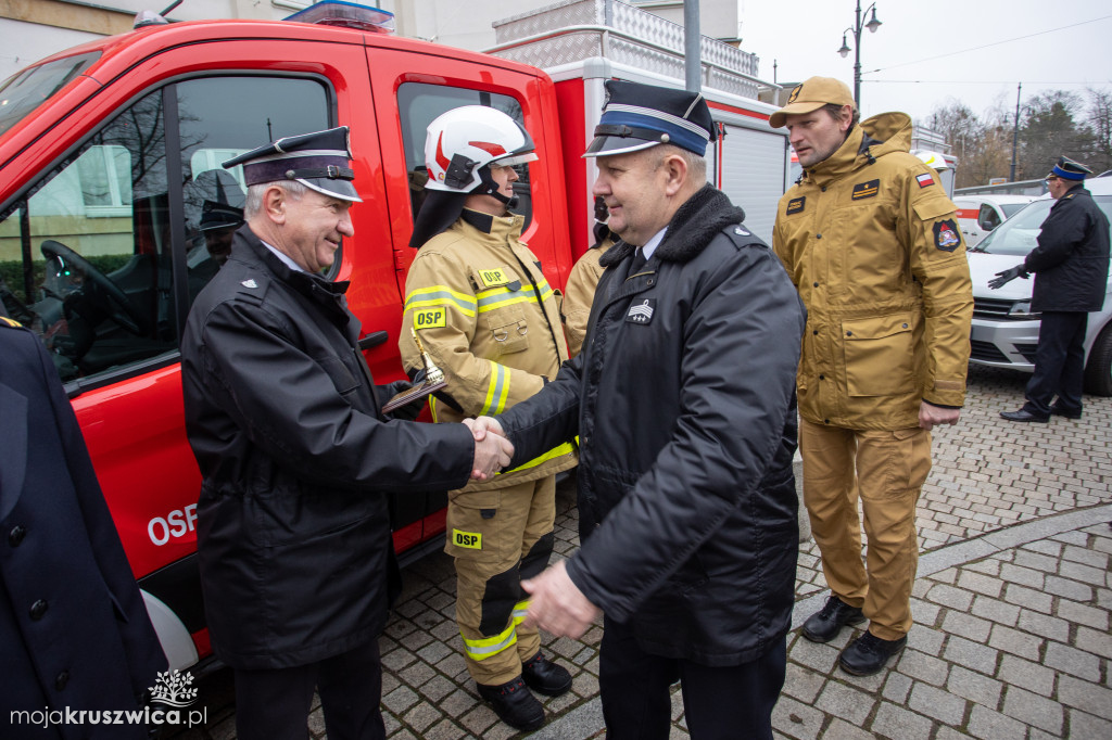 Wozy bojowe dla strażaków ochotników także dla strażaków z naszego powiatu