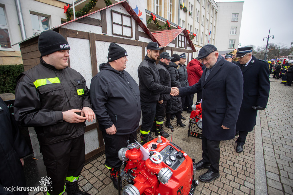 Wozy bojowe dla strażaków ochotników także dla strażaków z naszego powiatu