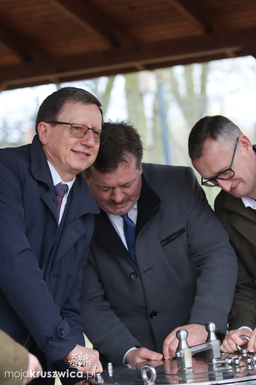 Kapsuła czasu przy NPT w Kruszwicy