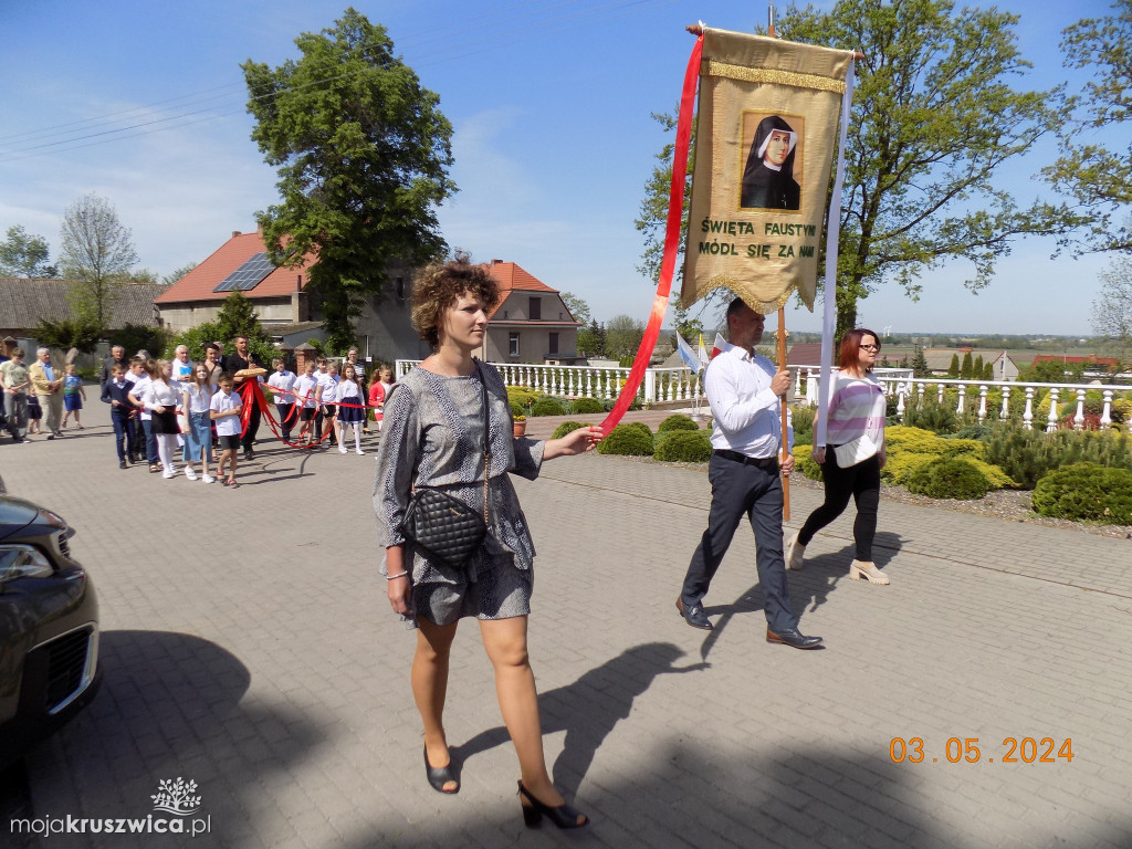 Chełmce. W parafii odbyło się wprowadzenie relikwii bł. Rodziny Ulmów