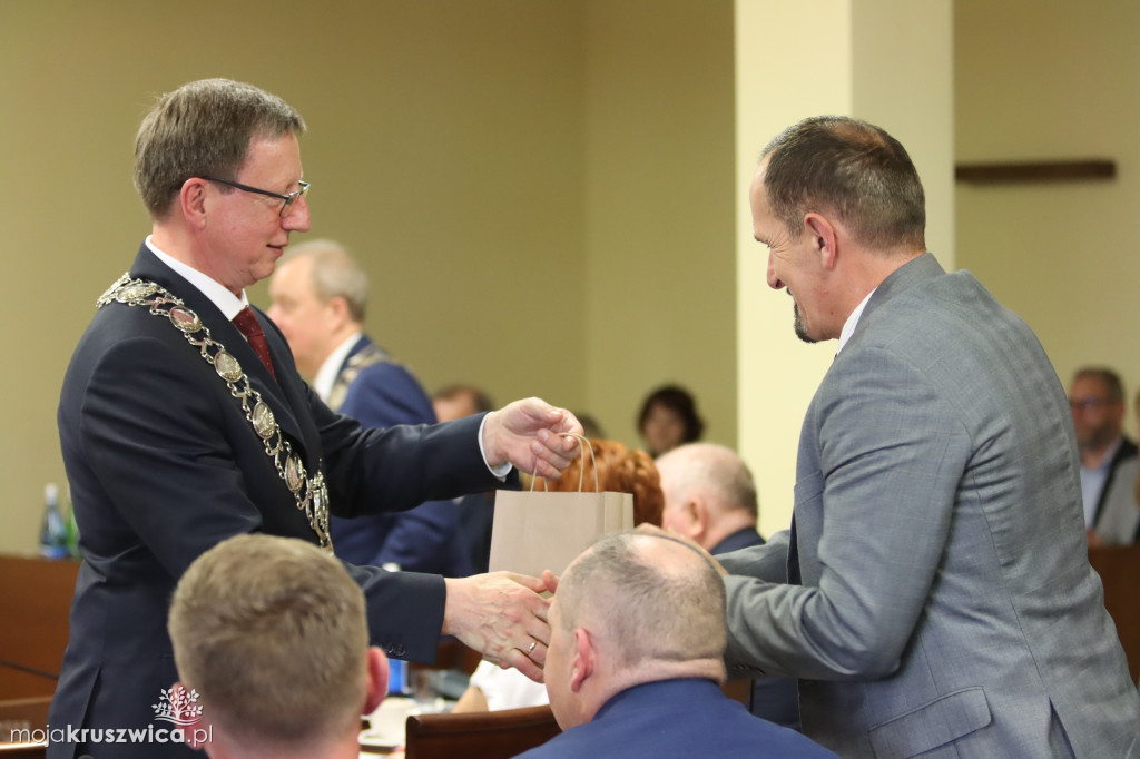 Ostatnia sesja kadencji 2018-2024 w Kruszwicy na zdjęciach [FOTO]
