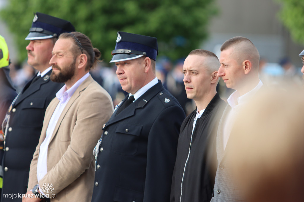 Gminny Dzień Strażaka cz. 2 Uroczystości na kruszwickim rynku