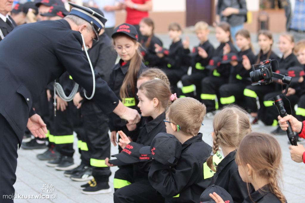 Gminny Dzień Strażaka cz. 2 Uroczystości na kruszwickim rynku