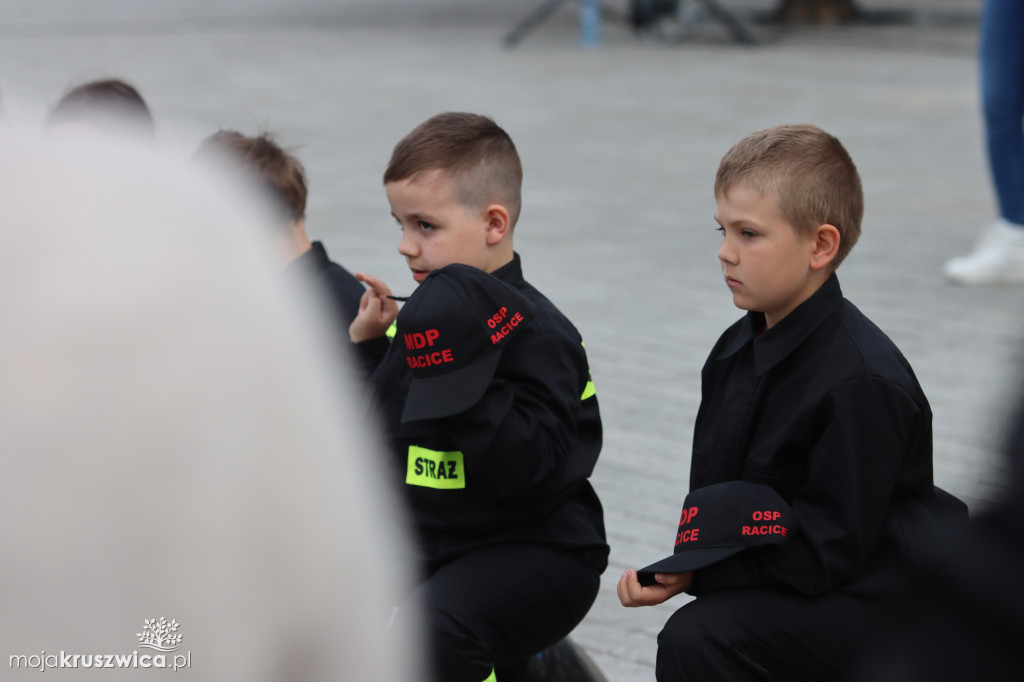 Gminny Dzień Strażaka cz. 2 Uroczystości na kruszwickim rynku
