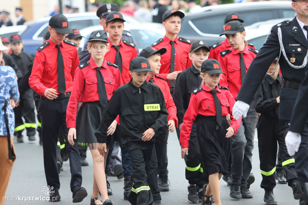 Gminny Dzień Strażaka cz. 2 Uroczystości na kruszwickim rynku