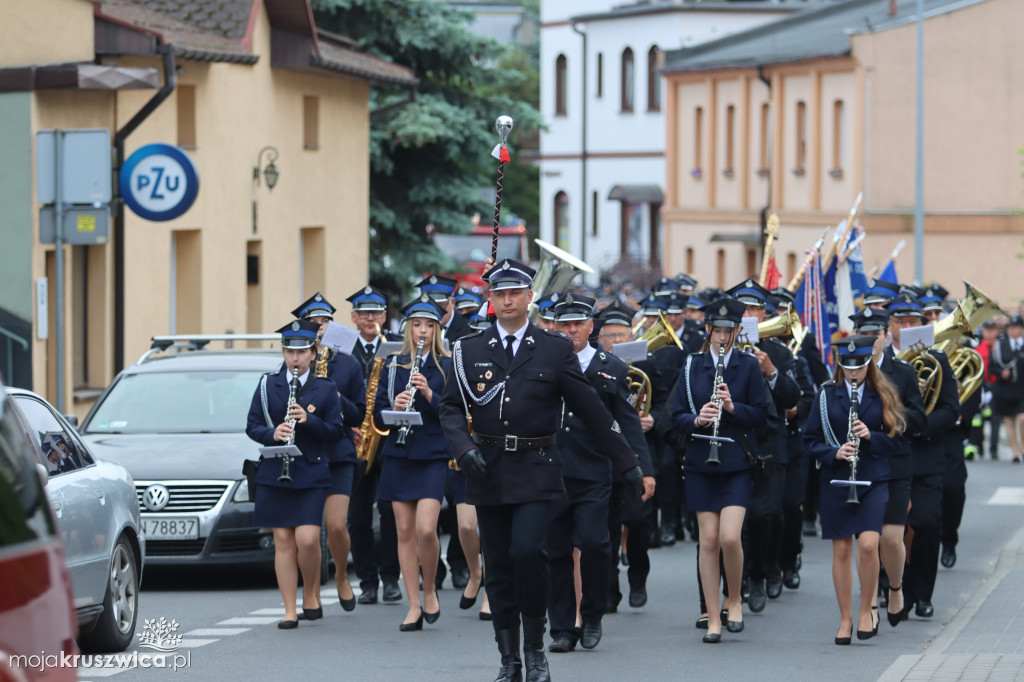 Gminny Dzień Strażaka cz. 2 Uroczystości na kruszwickim rynku
