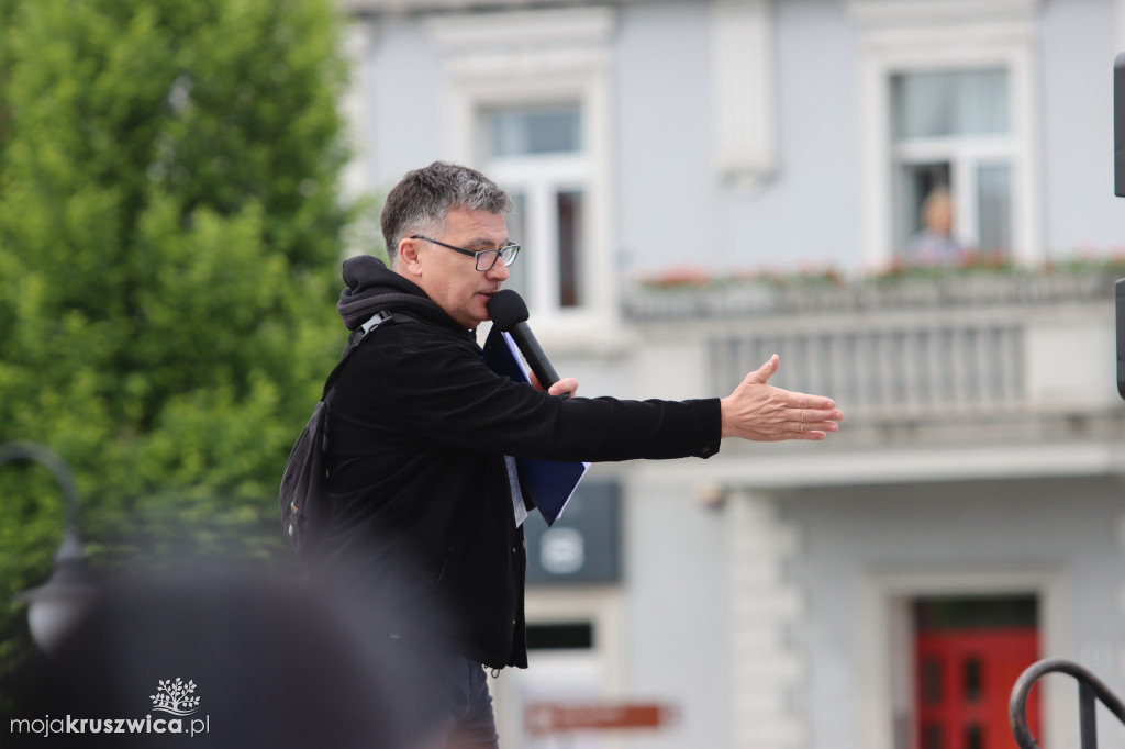  Rozpoczął się Bieg Piastowski z Kruszwicy do Inowrocławia! Uczestnicy są na trasie