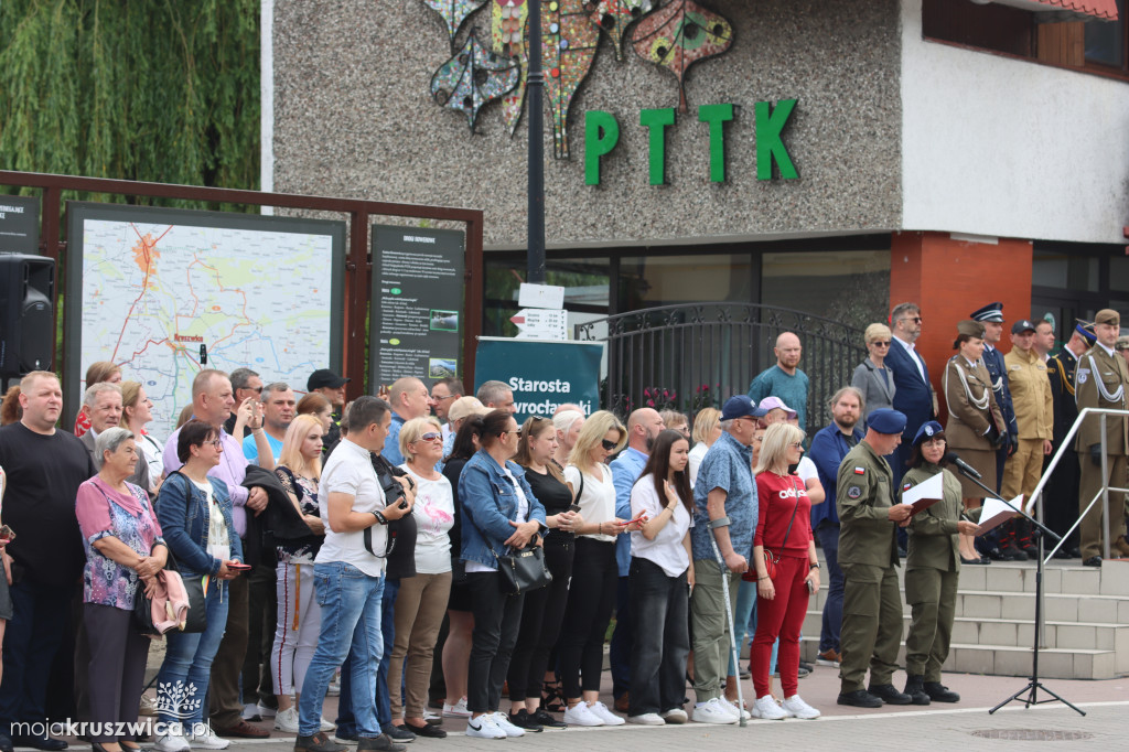  Uroczyste ślubowanie uczniów Zespołu Szkół w Kruszwicy. Zobaczcie to na zdjęciach