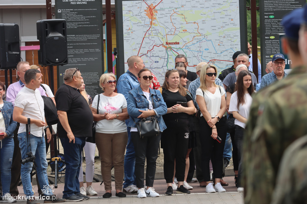  Uroczyste ślubowanie uczniów Zespołu Szkół w Kruszwicy. Zobaczcie to na zdjęciach